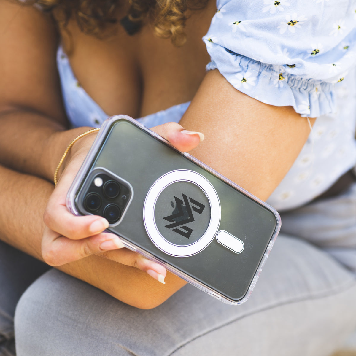 iPhone 12  MagnetMount Super Cover