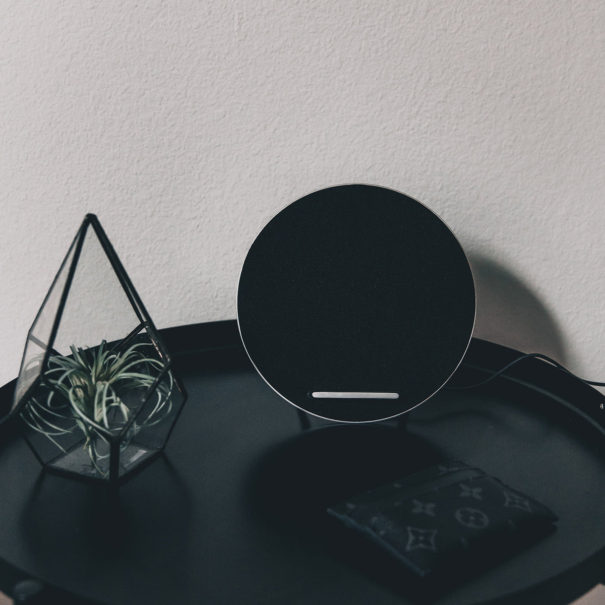 Wireless Charging Speaker